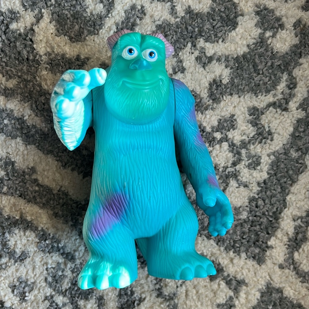 McDonald’s Pixar Disney Monsters Inc 2001 Sulley Sullivan figurine